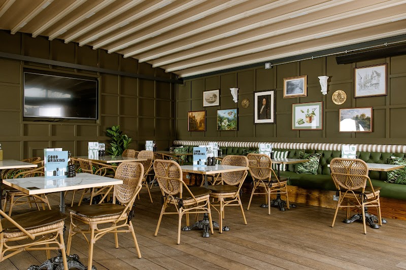 Radcliffe Arms, Hitchin — Best pubs in Hitchin